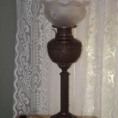Juno Parlor Lamp (2)
