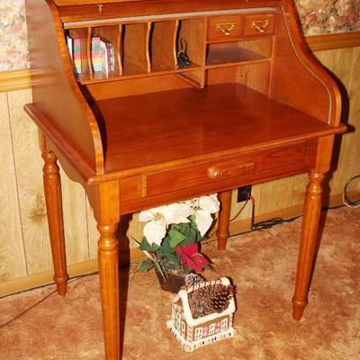 Small Wooden Roll Top Desk- No Contents Included