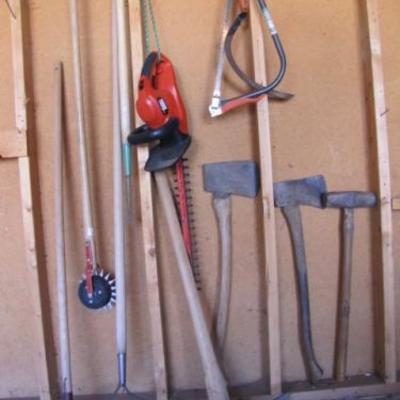 Axes / Trimmer & More