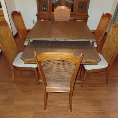 6 Piece Dining Room Table
