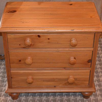 Pine 3 drawer stand with wooden pulls