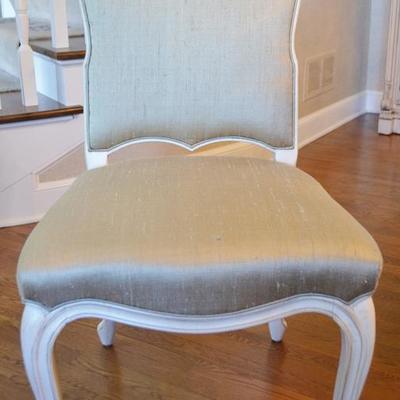 Set of 6 Hickory white French style dining chairs with raw silk upholstery