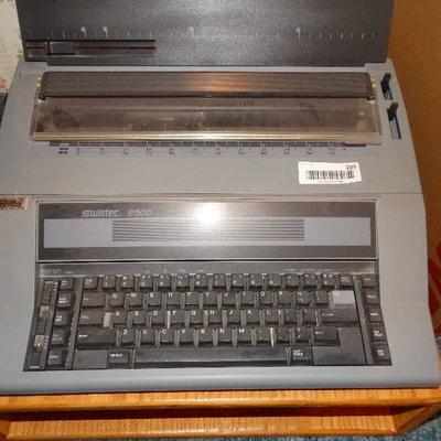 Swintec 2600 electric typewriter