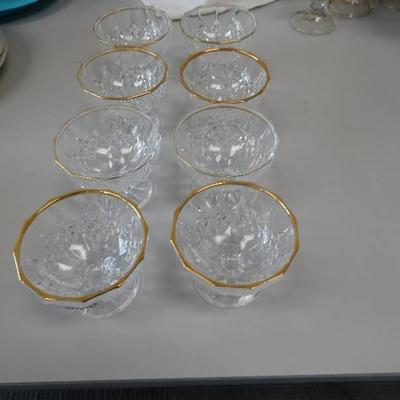 8 crystal stemware