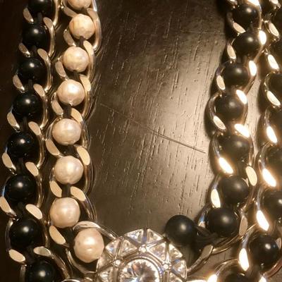 Classic vintage Saint John necklace