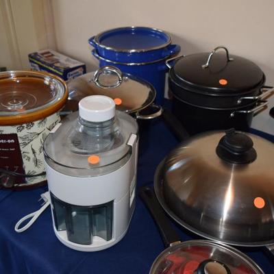 Small appliances and cookware