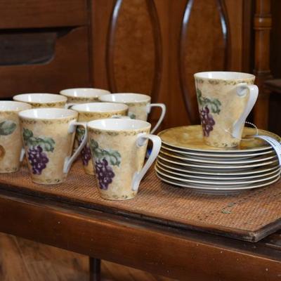 Coffee Cups and Plates
