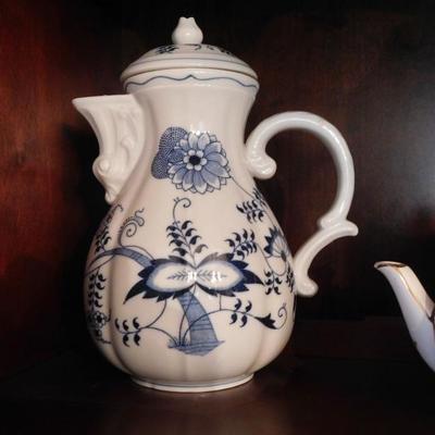 Blue Danube Teapot