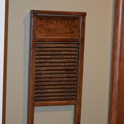 Antique Busy Bee Washboard