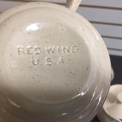 Redwing Set With Roosters