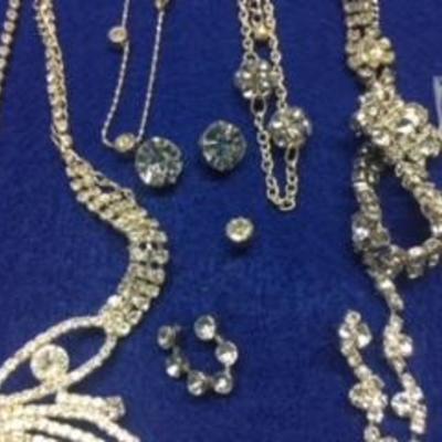 Tray of Bling & Earrings