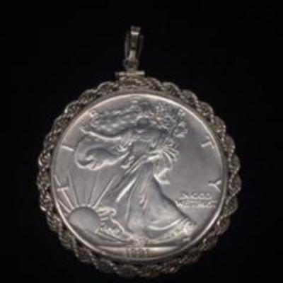 1942, 1942-S, 1942-D Walking Liberty 1/2 Dollars