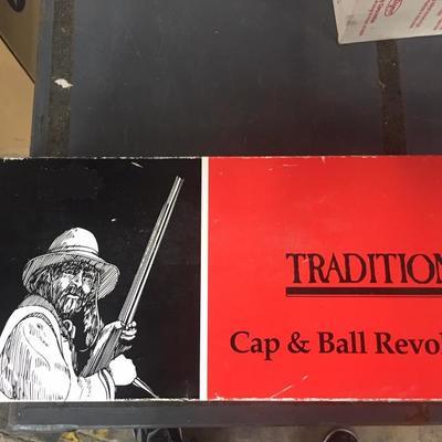 Traditions 1851 Coltnavy Revolver