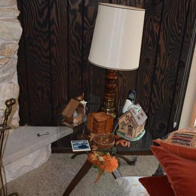 Lamp, coffee table, decor items