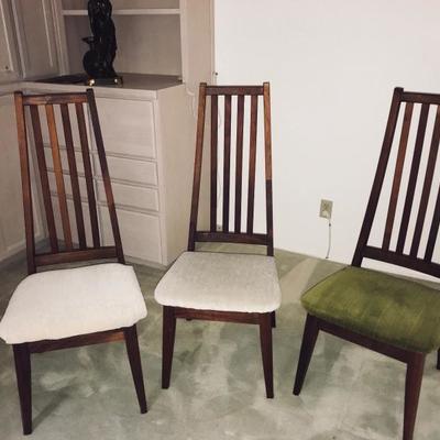 mid-century modern chairs- 5 in total