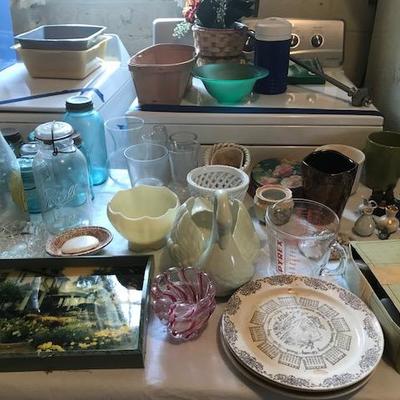 Vintage glassware, pottery and metalware.