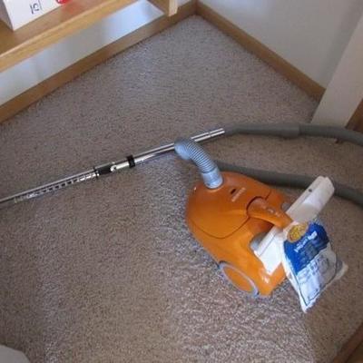 Hoover Canister Cleaner Vacuum