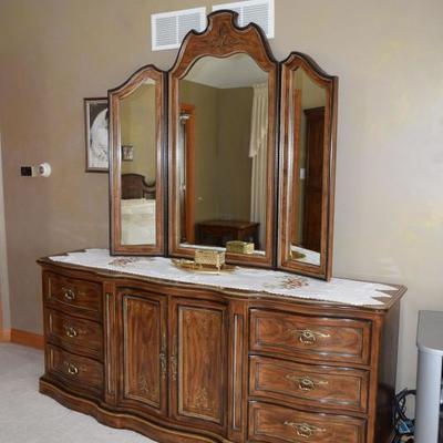 Drexel Dresser with Mirror