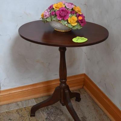 Side Table with Royal Albert Bone China-Old Country Roses Decor