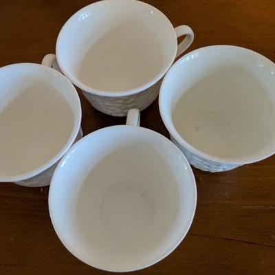 Wedgwood Strawberry & Vine Pattern Tea cups 