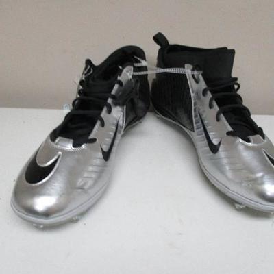 Nike Size 18 Football Cleats New