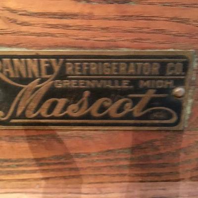 $400  Antique Ice Box, 1900â€™s.  Name Plate:  MASCOT by Ranney Refrigerator Co.  (photo 2 of 5) * Cash Only.  No Returns. Local Pick Up...