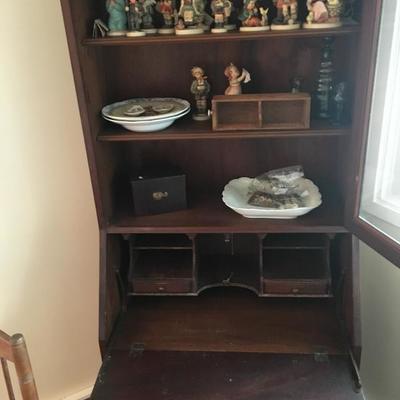 $500 Secretary w/ inlay, early twentieth century  (photo 1 of 3) * Cash Only.  No Returns. Local Pick Up In Media, PA.  Buyer needs to...