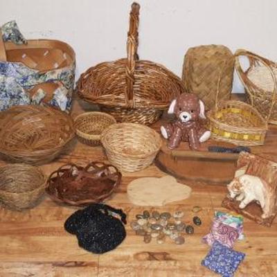 KET036 Beautiful Baskets Galore, Hand Carved Signed Wood Bird & More
