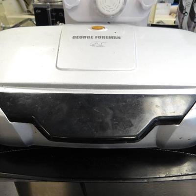 George Foreman Electric Grilling Machine, Model # ...