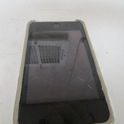 32 GB iPod Touch