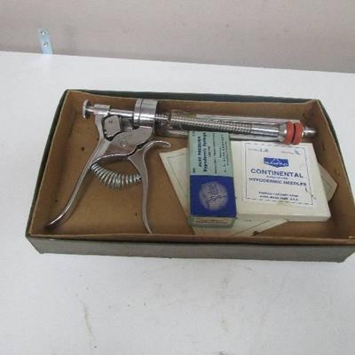 Vintage Veterinary Syringe Plunger Device