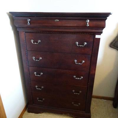 6 drawer chest- Matches #133