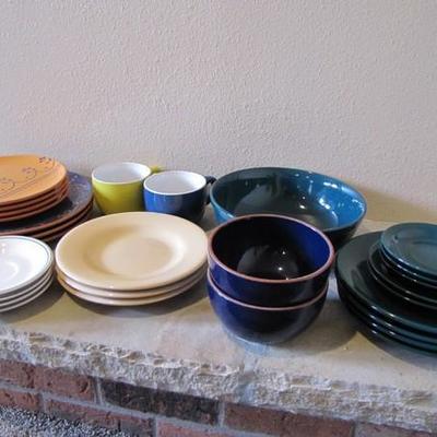 Ceramic Plates and Bowls 28 Pieces