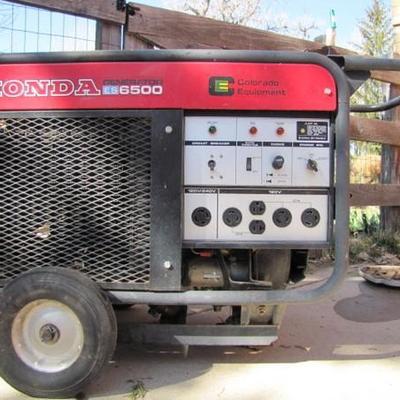 Honda ES6500 Gas Generator