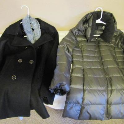 Women's Coats & Scarf