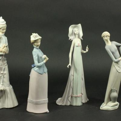 Lot 53: Group Lot of 4 Lladro Porcelian Figurines 