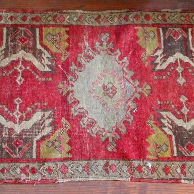 Turkish yastik rug - 17" x 29"