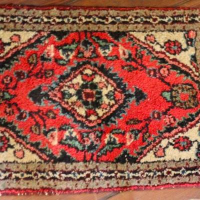 Persian Angelais rug - 16" x 23"