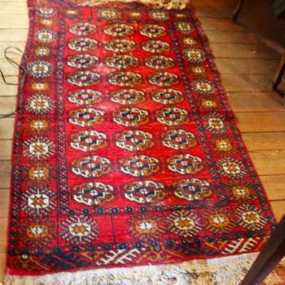 Pakastani Bokara rug - 36" x 62"