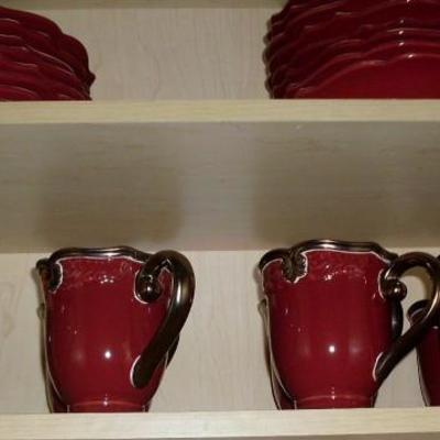 RED DISHES