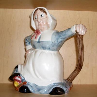 OLD LADY PITCHER
