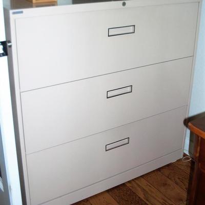 LARGE LATERAL FILE CABINET WITH KEY