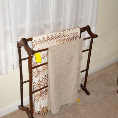 quilt/blanket stand