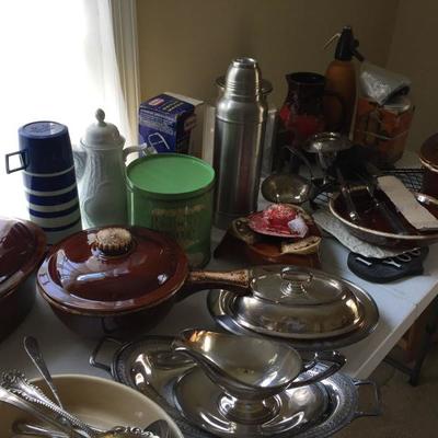 Hull Brown Ware and vintage items.