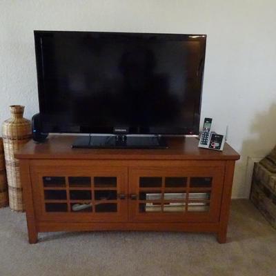 samsung tv and stand