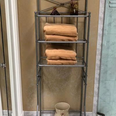 bathroom towel holder