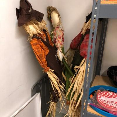 scarecrows, fall decor