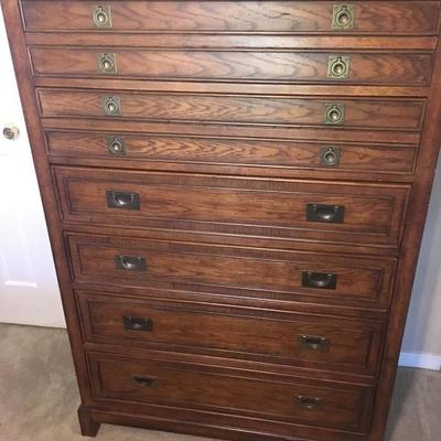 huntington furniture chest