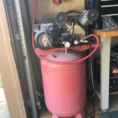 220 electric air compressor & air hose