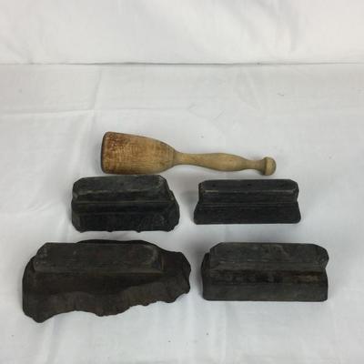 Lot #32
Set of 4 wooden decorative stamps blocks and wooden pestle